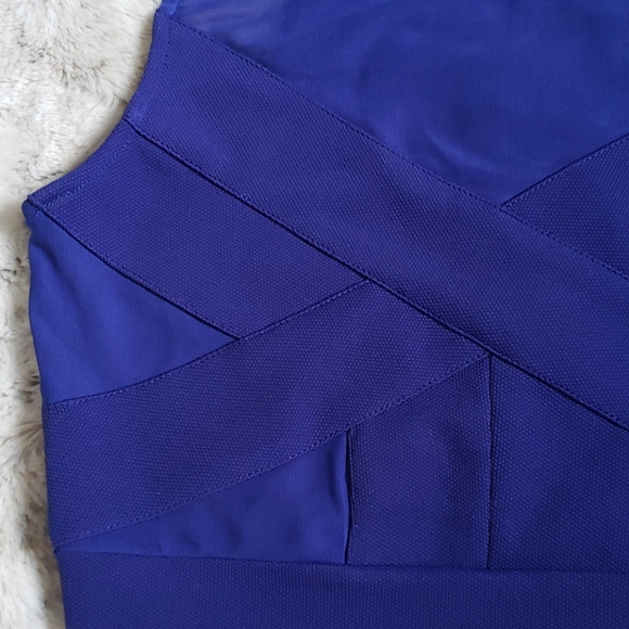 Urban Outfitters Crop Top-Size S - Picture 4 of 7